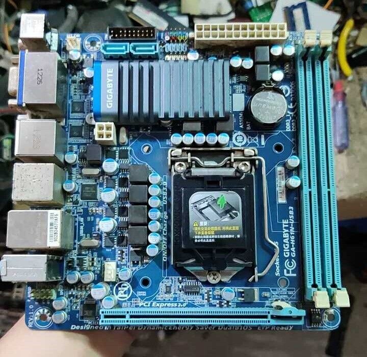 MINI-ITX Gigabyte GA-H61N-USB3 Desktop Motherboard Intel H61 Socket 1155 DDR3