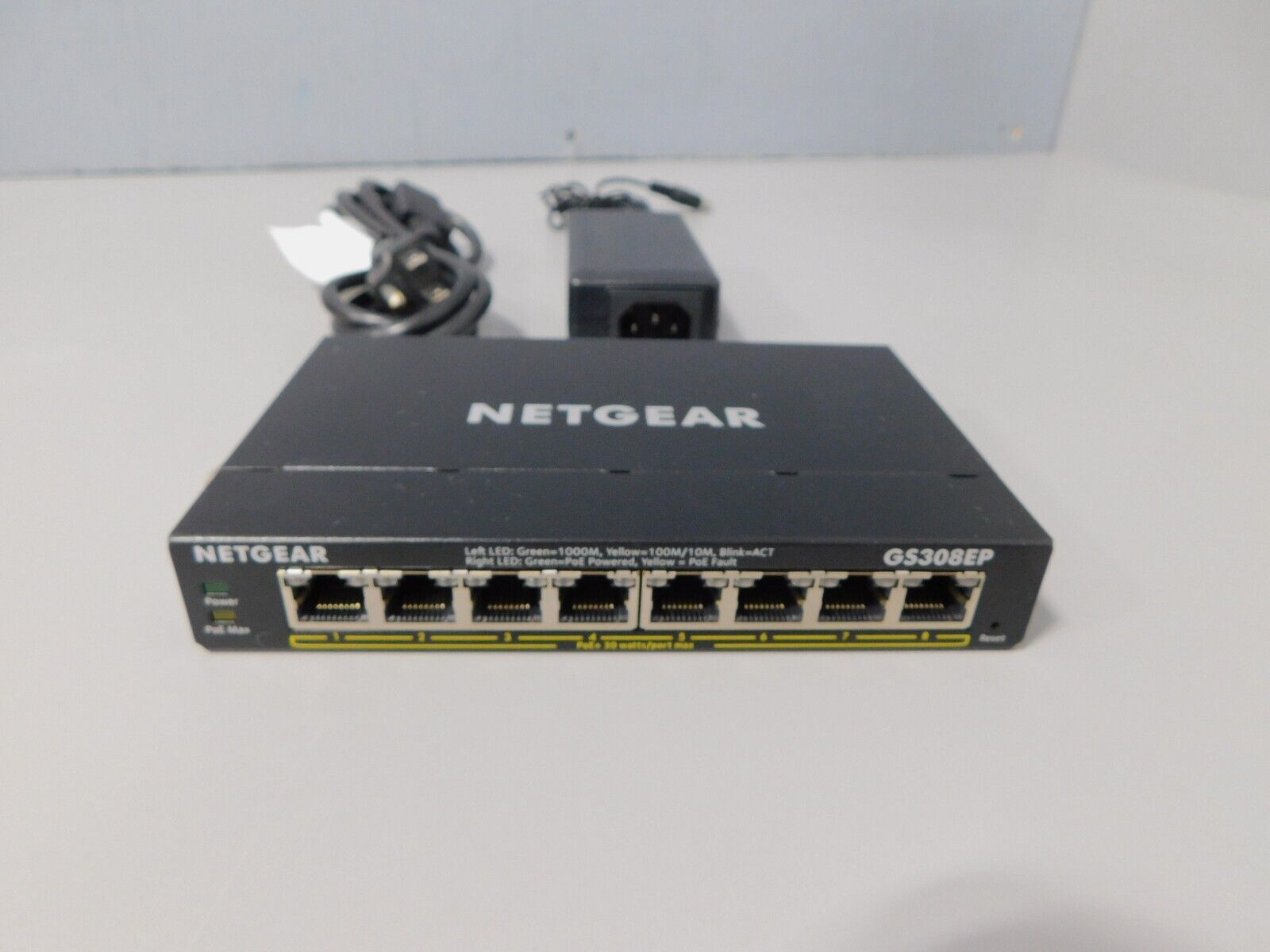 NETGEAR GS308EP 8 Port PoE Gigabit Ethernet Plus Switch - with 8 x PoE+ @ 62W