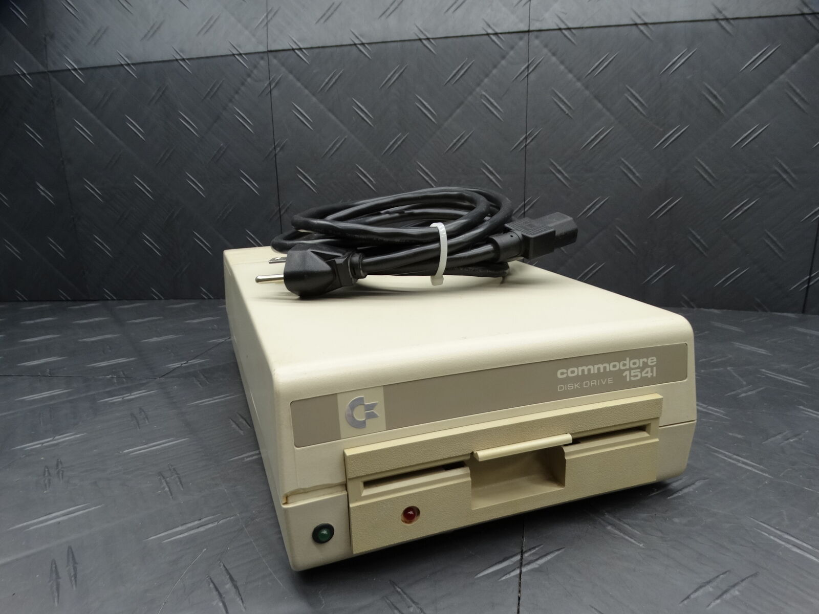 Commodore 1541 Floppy Disk Drive w/ Power Supply