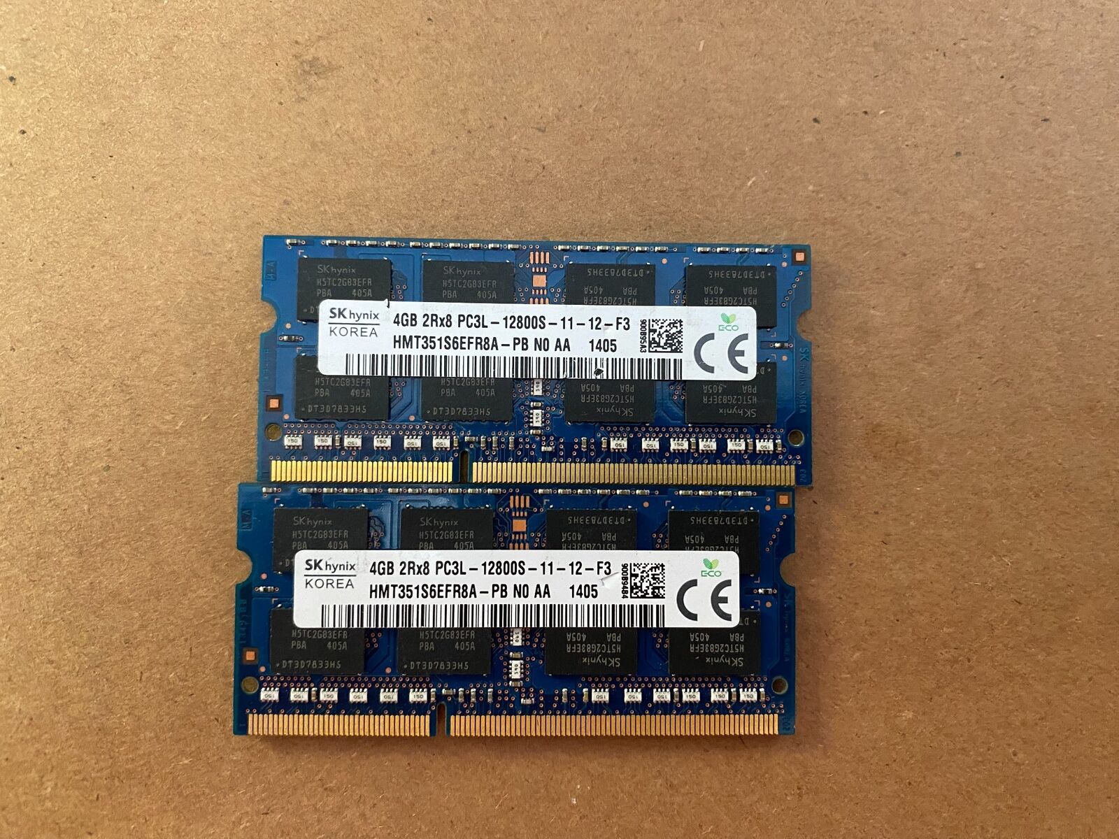 LOT OF 2 HYNIX HMT351S6EFR8A-PB 4GB SODIMM 1600MHZ PC3L-12800S DDR3L W7-1(6)