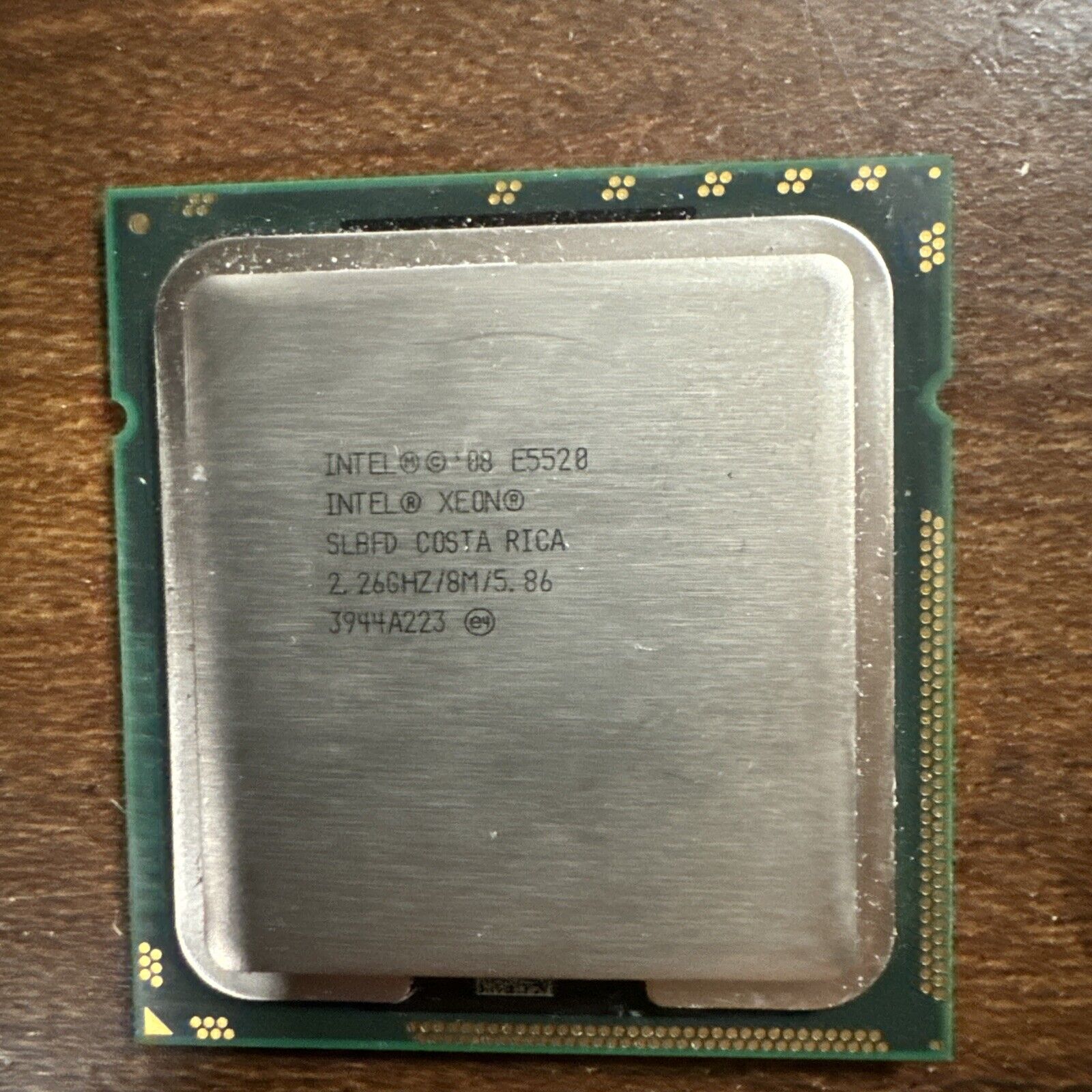 Intel Xeon E5520 2.26 GHz Quad-Core (AT80602002091AA) Processor