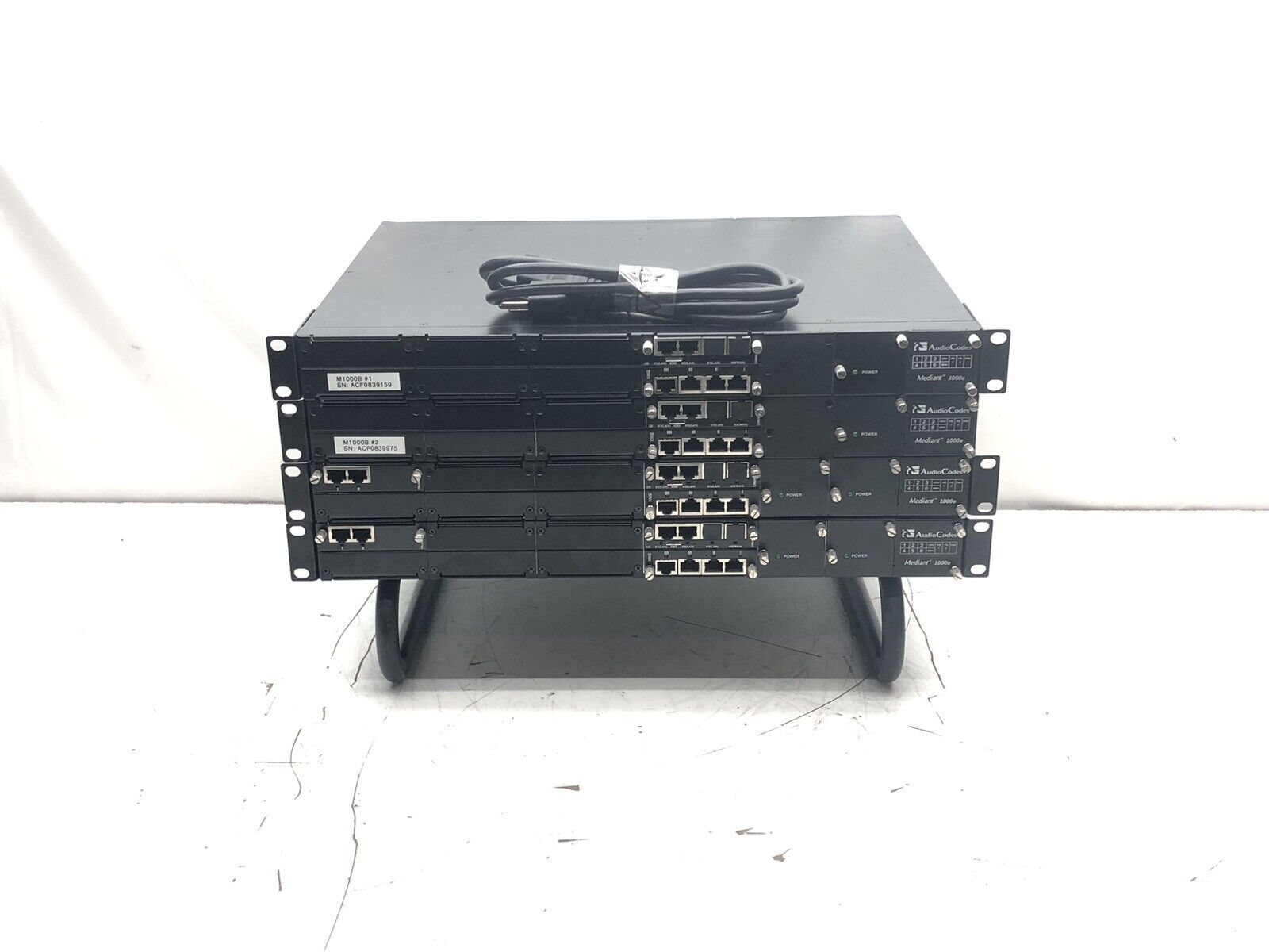LOT OF 4 AudioCodes Mediant 1000B VoIP Gateway W/ 4X CRMX-C & 2X TRUNKS modules