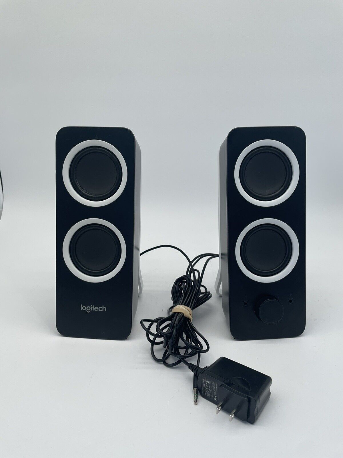 Logitech Z200 10W Multimedia Speakers Pair - Black