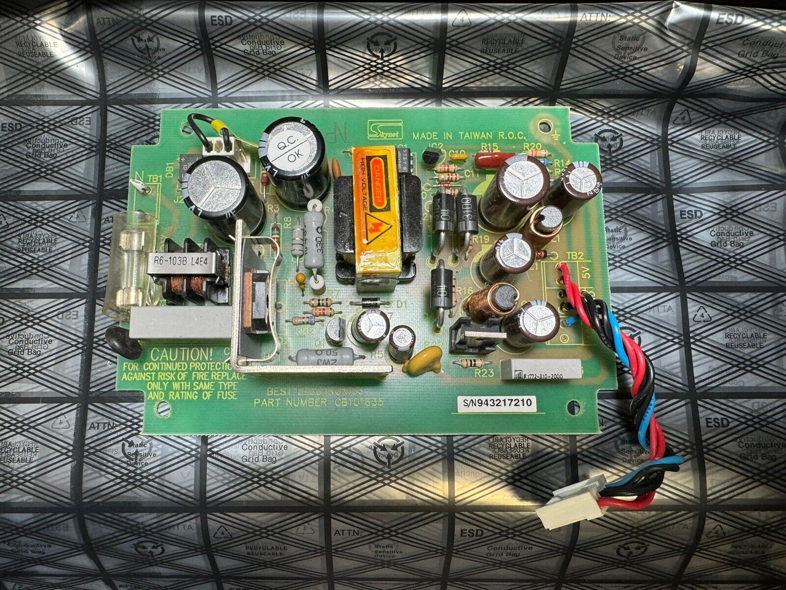 Atari 1040 ST STE Internal Power Supply PSU 110/220V - Aftermarket, Works