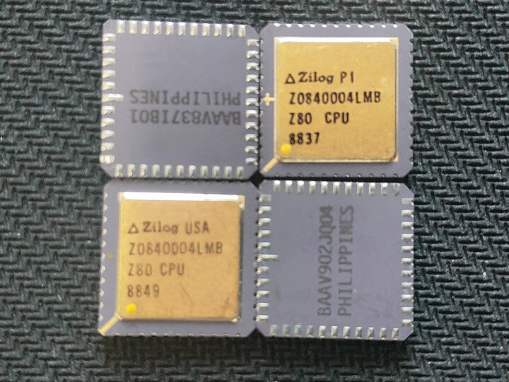 1x New Original Zilog Z0840004LMB Gold CPU Vintage Rare