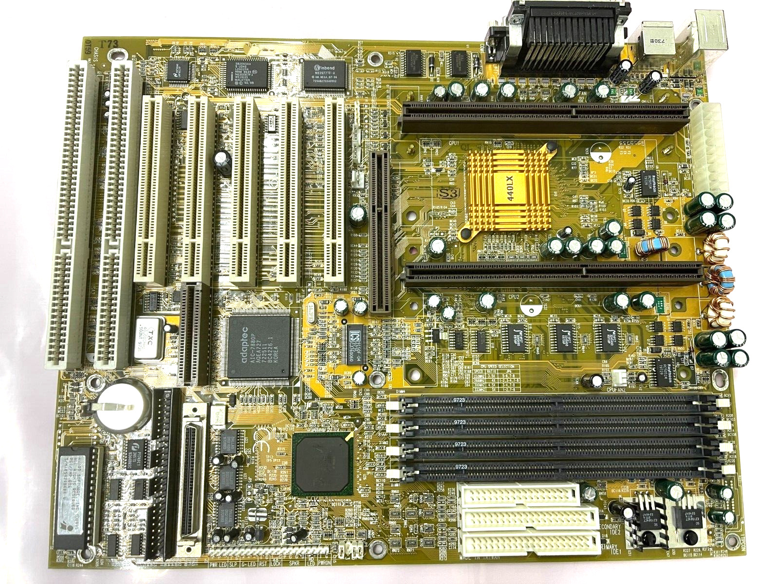 VINTAGE ECS P6LX2-A+ REV 1.0 INTEL 440LXDUAL SLOT 1 ATX MOBO 50/68P SCSI MBMX10