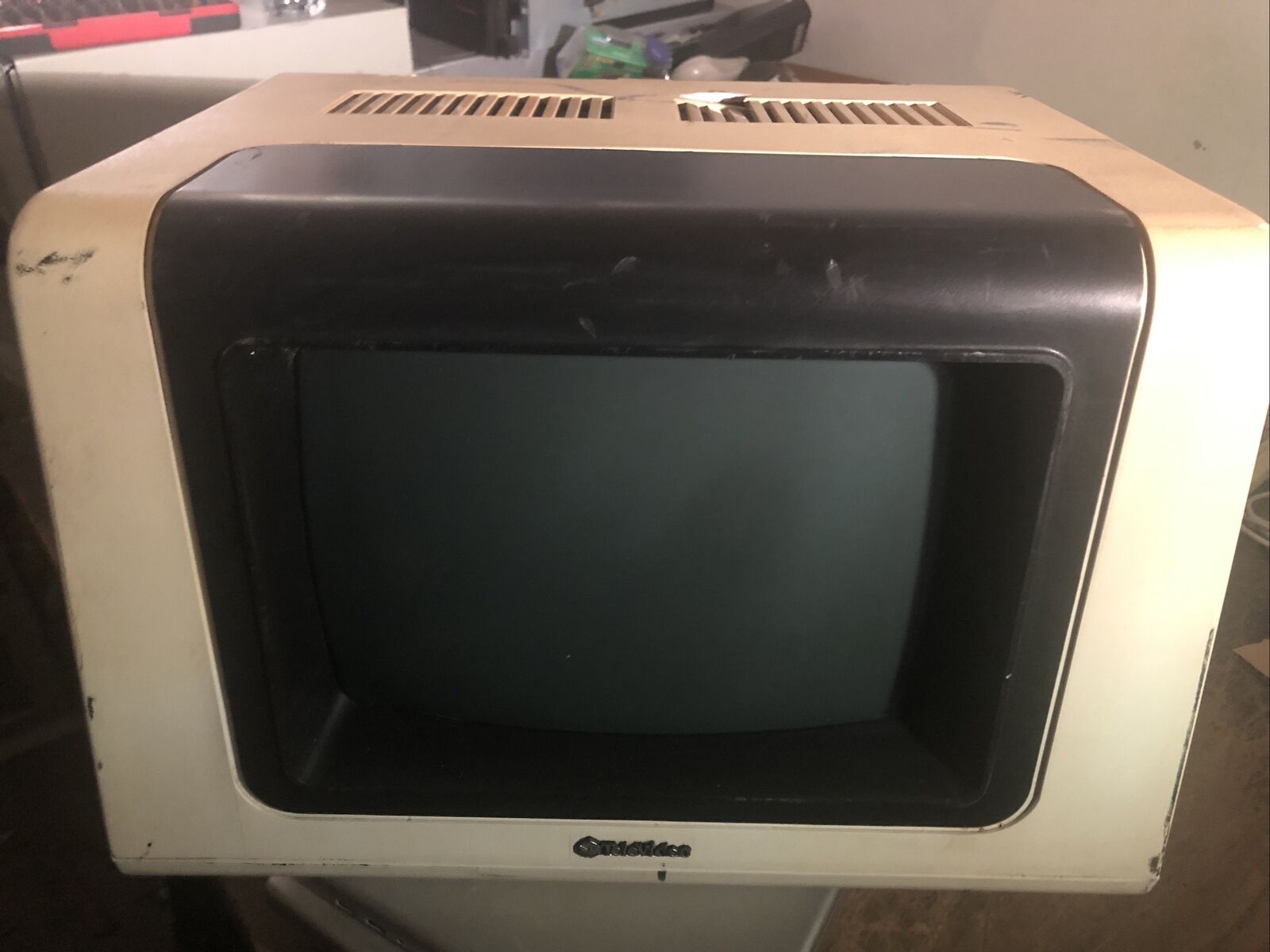 VINTAGE TELEVIDEO TERMINAL COMPUTER  MODEL 925- POWER CORD OFF