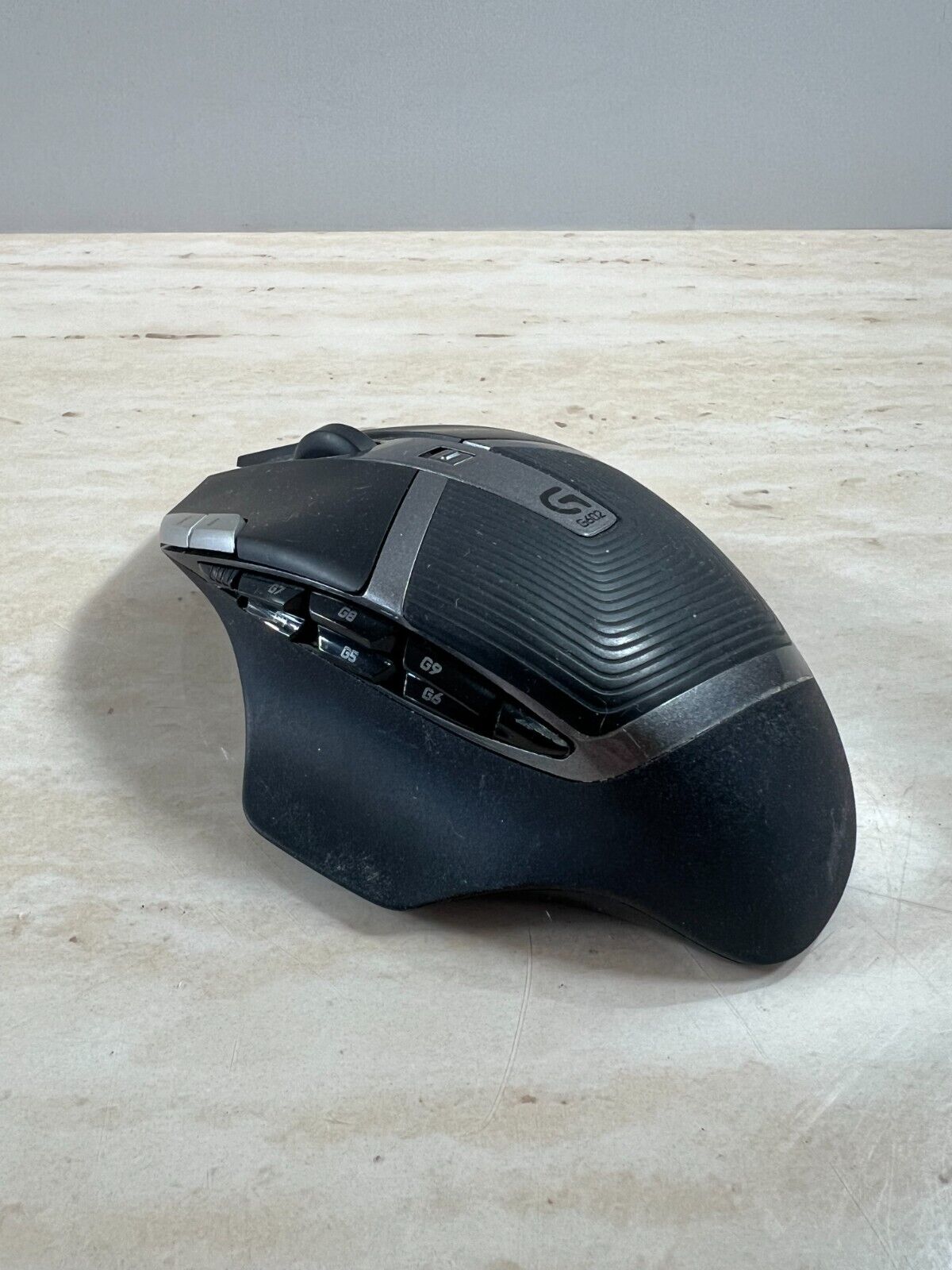 Logitech G602 Mouse Gaming Lag-Free Wireless 11 Programmable Buttons