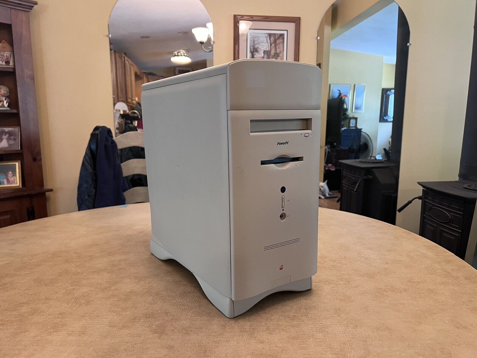 Macintosh Performa 6400  Works