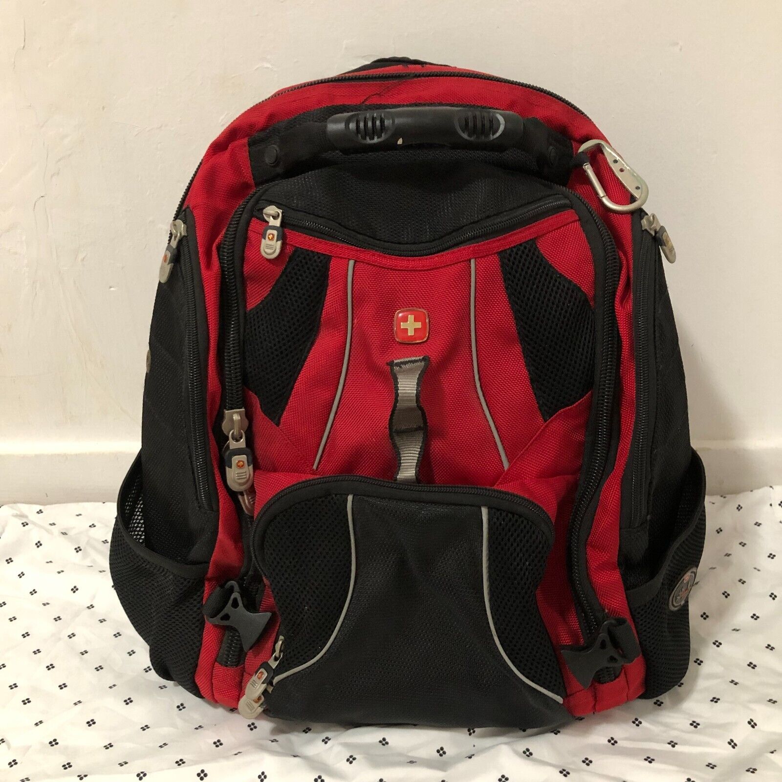 SwissGear  Black Red AirFlow MultiFunction Backpack