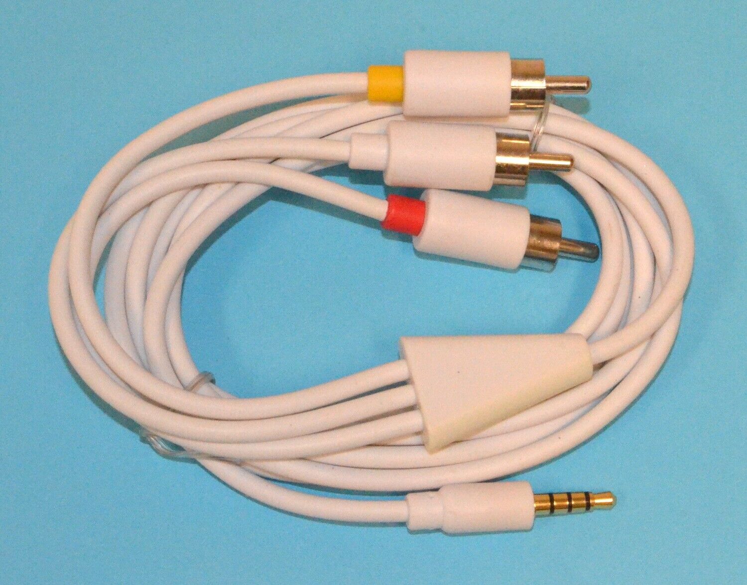 Composite AV Cable to Connect Vintage iPod/iPad/iPhone to TV *New*