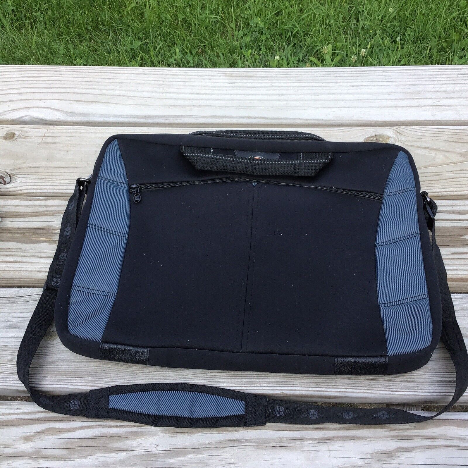 Swiss Gear Laptop Carrying Bag For 17.3 Laptops Blue Black With Shoulder Strap