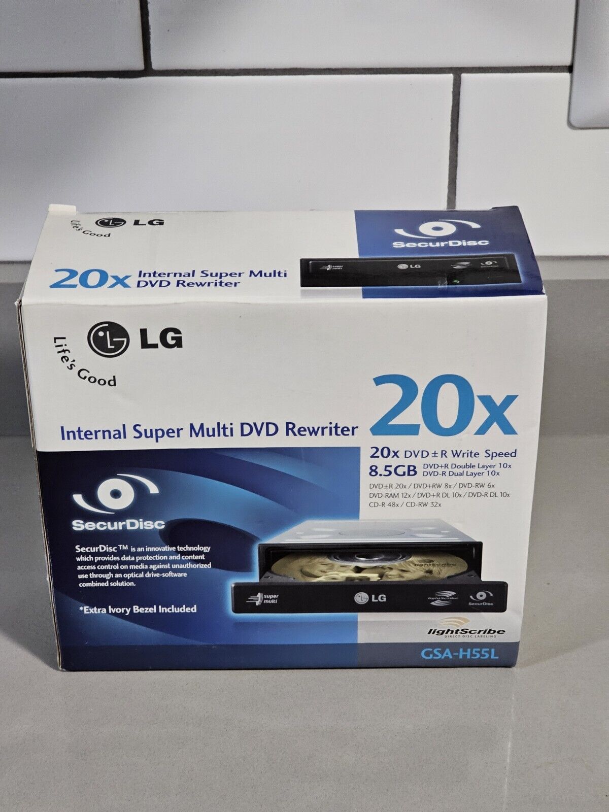 LG Super Multi Internal DVD+RW Rewriter Dual Layer GSA-H55L  Black/ Ivory Bezel 