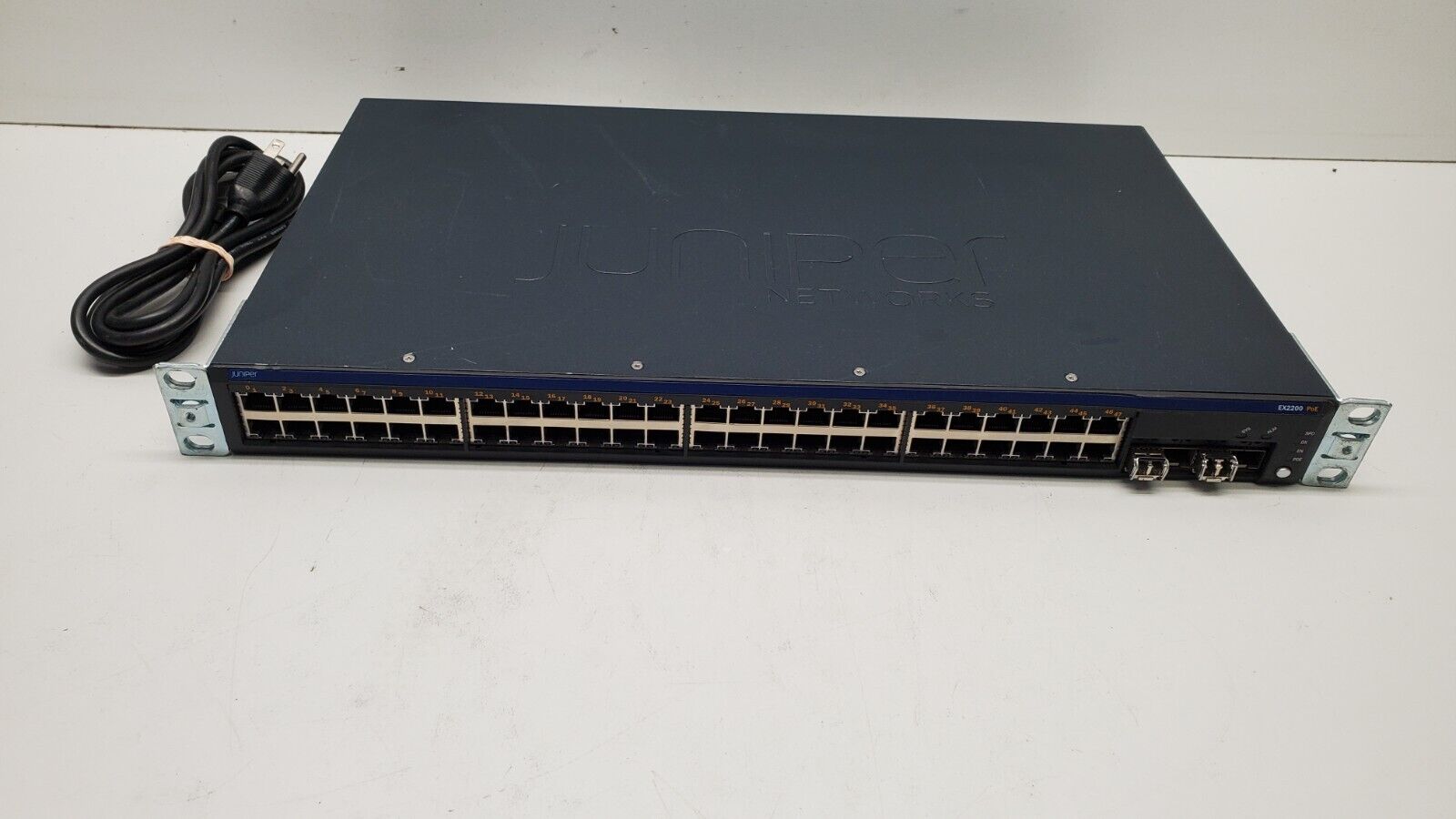 Juniper Networks EX2200-48P-4G 48 1GE PoE Switch + 4 SFP TESTED RESET
