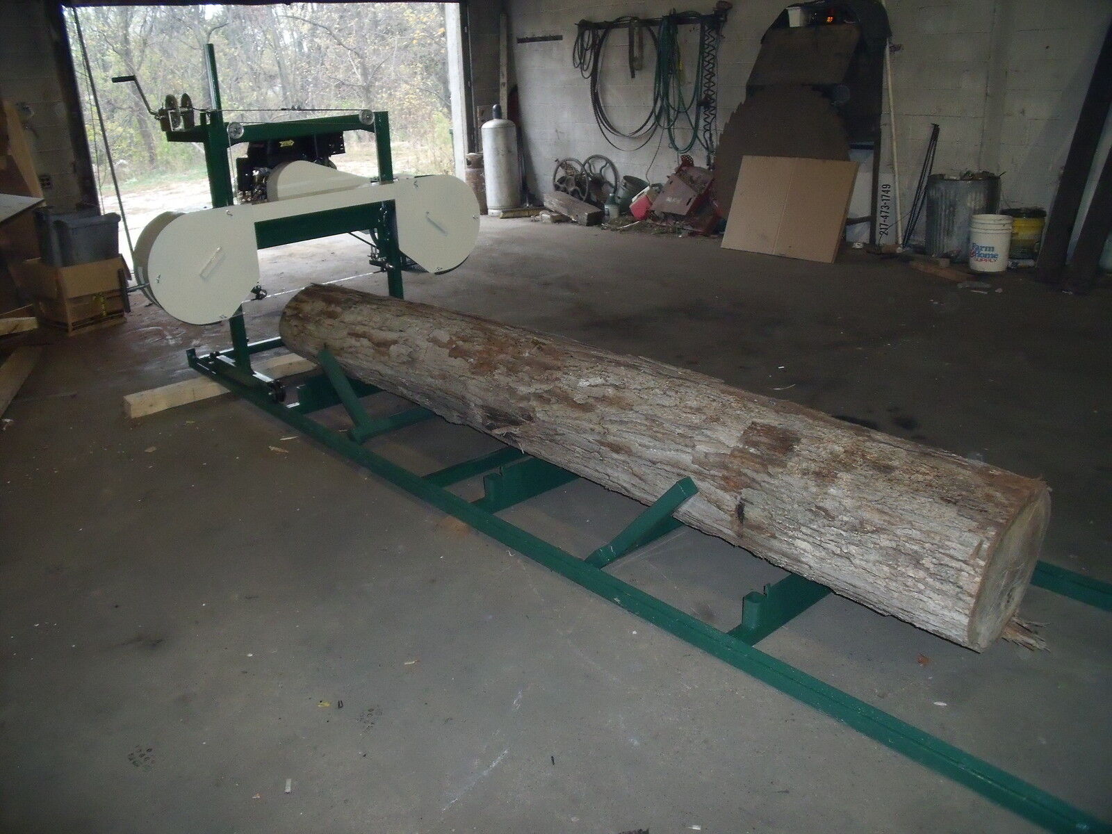 BAND SAWMILL PLANS BUILD IT YOURSELF COMPLETE  INSTRUCTIONS (VIEW VIDEO BELOW) 