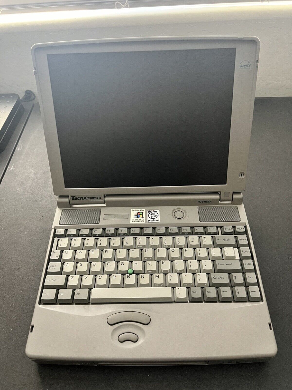 Toshiba Notebook - PA1238UT2C Tecra 730 XCDT. SOLD AS IS