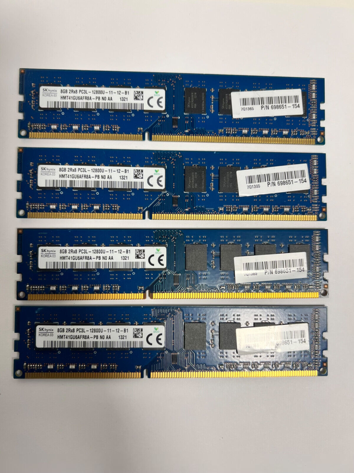 SK Hynix 32GB (4x8GB) PC3L-12800u DDR3-1600MHz 2Rx8 Non-ECC HMT41GU6AFR8A-PB HVD