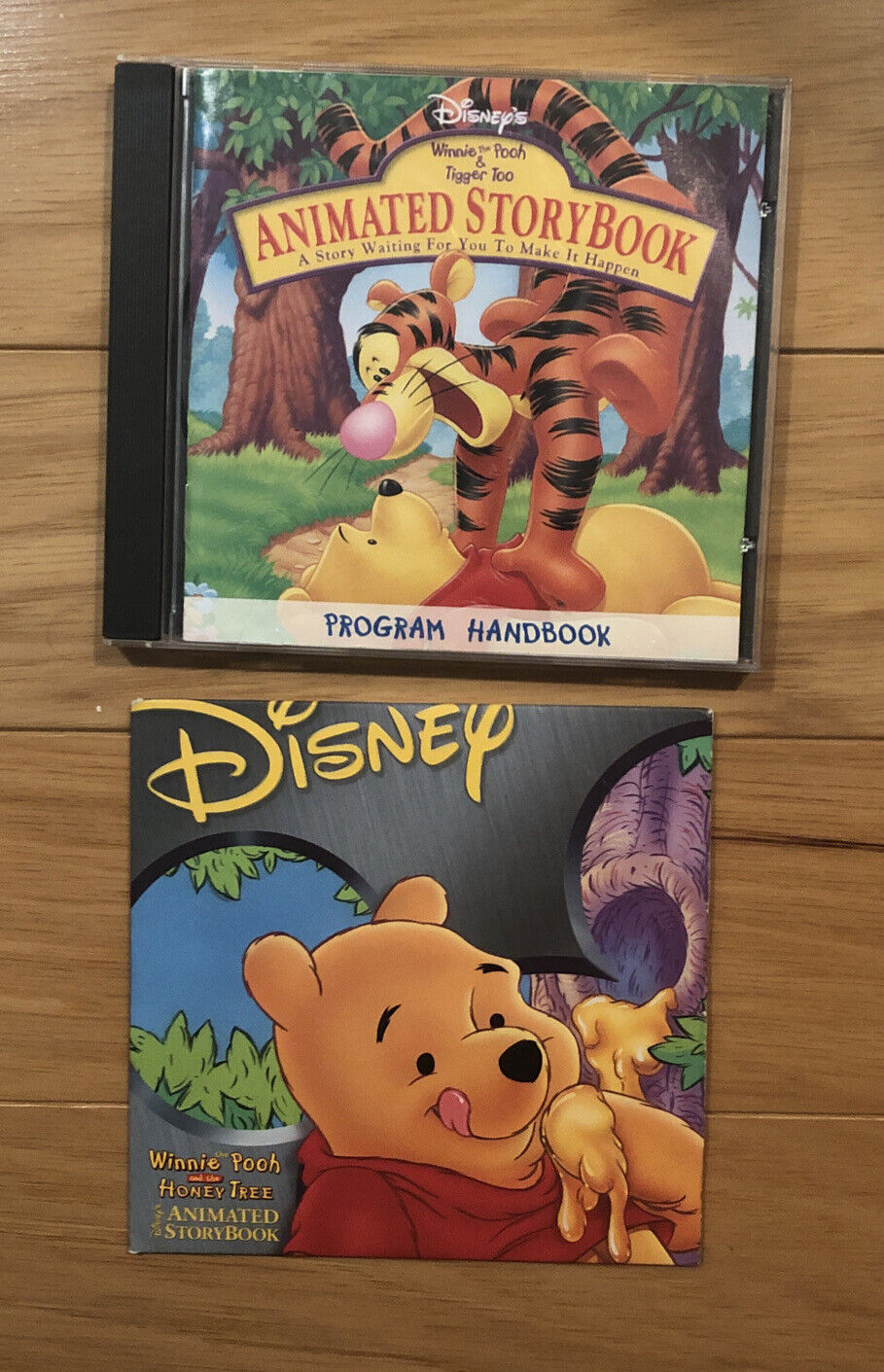 Disney Winnie The Pooh & Tiger Too Animated Story book & Program Hand CDRom PC