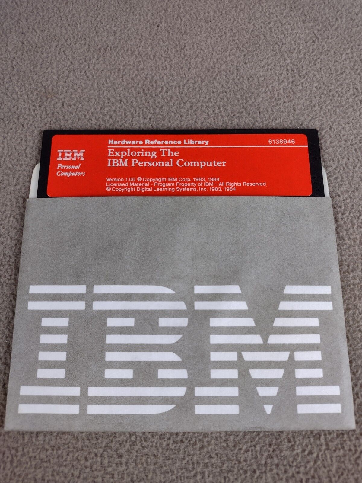 Exploring The IBM Personal Computer Version 1.00 P/N: 6138946