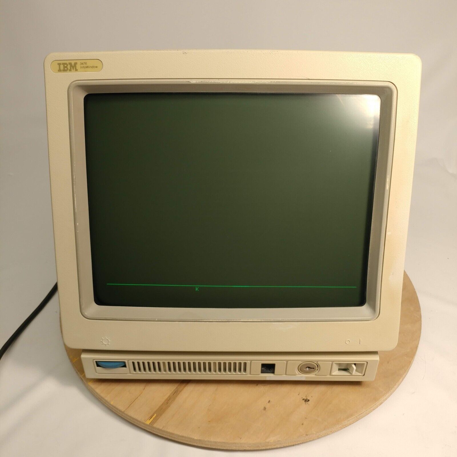 IBM 3476 InfoWindow Green Twinax Dumb Terminal Workstation Vintage Case Damaged