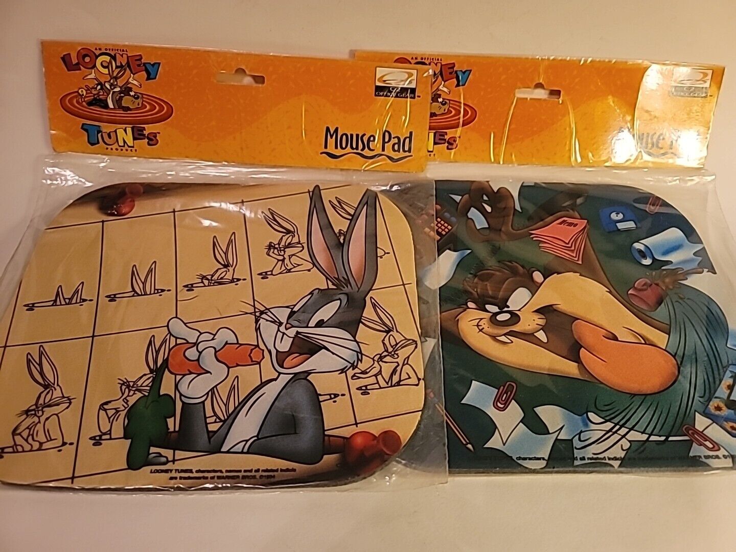 2 Vintage 1994 Looney Tunes Mouse Pad Taz Tasmanian Devil Bugs Bunny Office Gear
