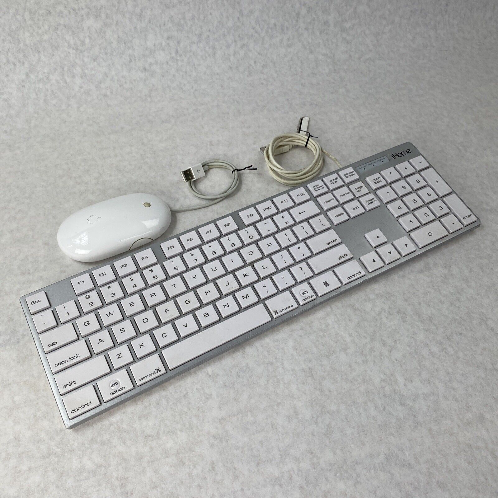 iHome IMAC-K120S Full Size Mac Keyboard USB w/ Apple A1152 Mighty Mouse