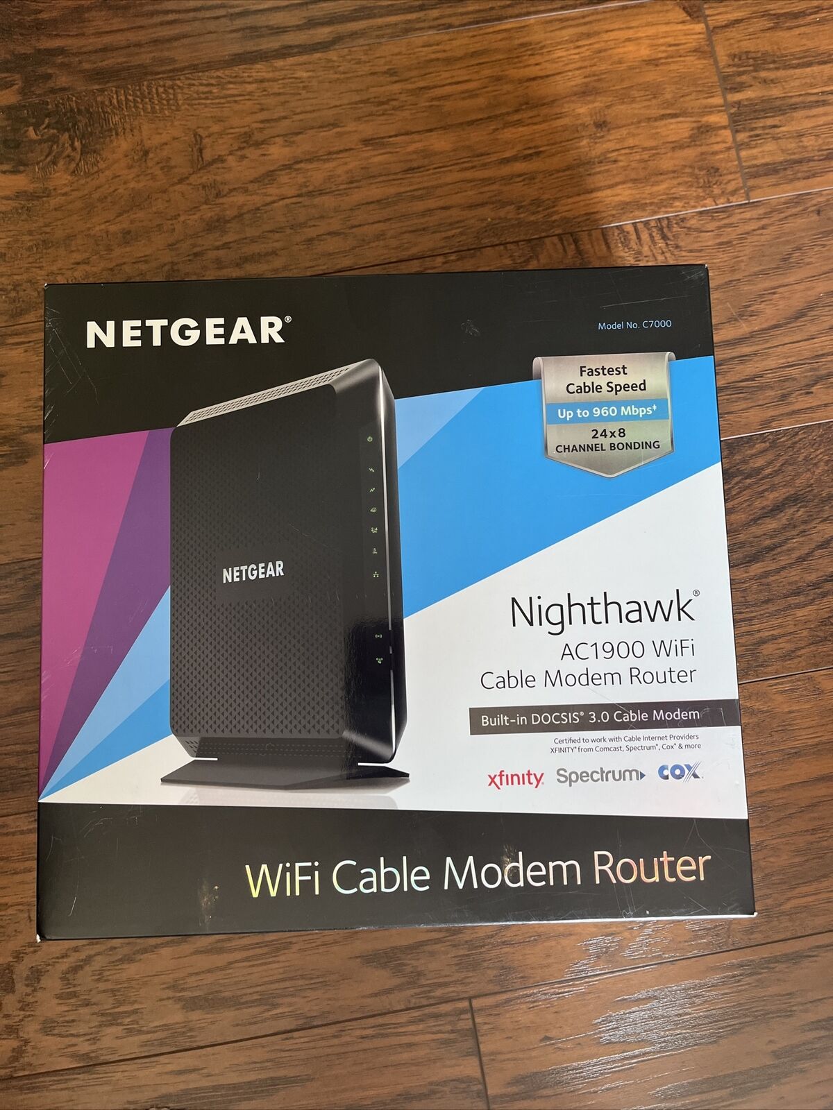 NETGEAR Nighthawk AC1900 C7000V2 Wi Fi Cable Modem Router *Open Box-New*
