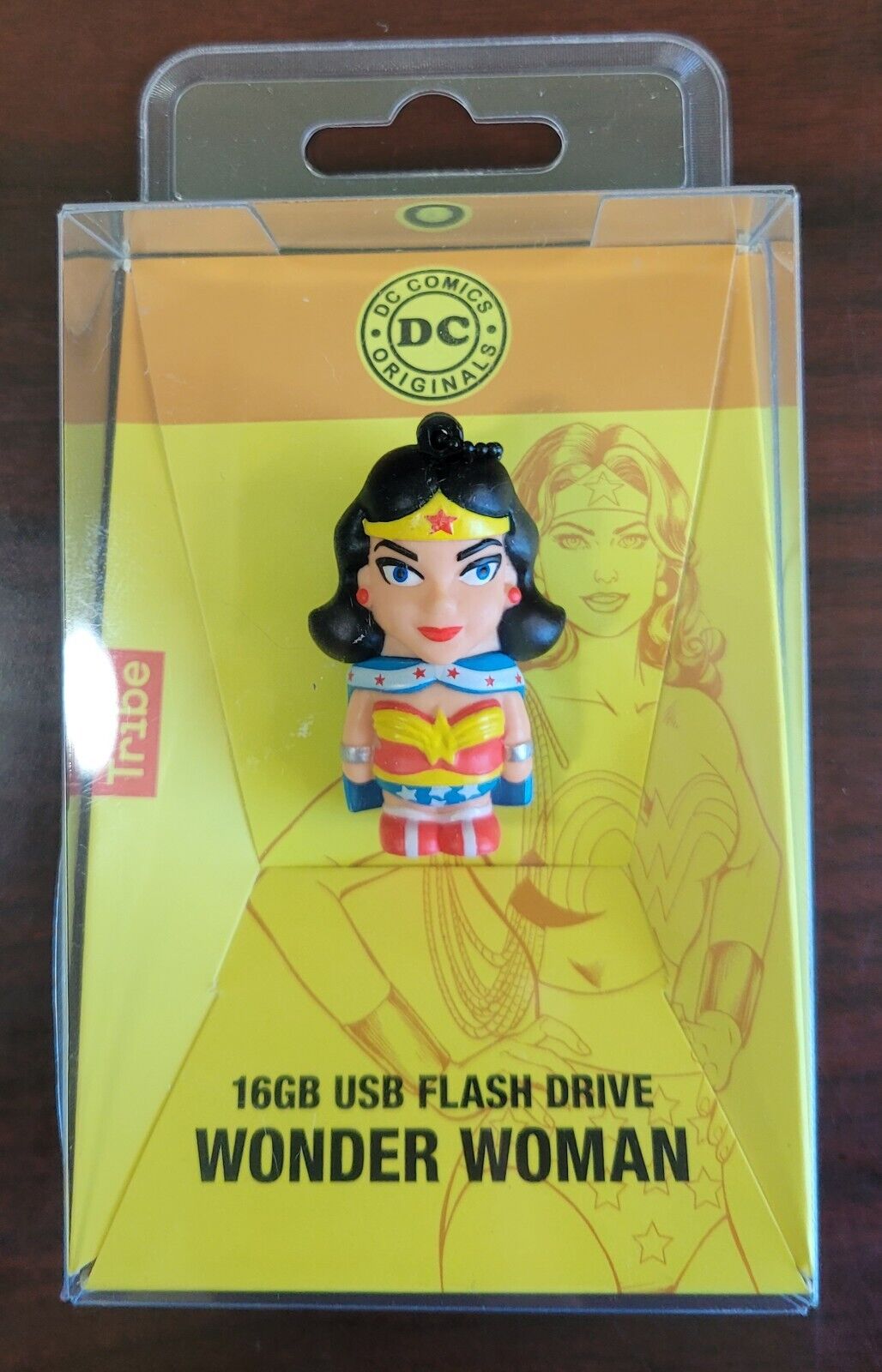 Tribe Original DC Comics Wonder Woman Super Hero 16 GB Flash Drive Stick
