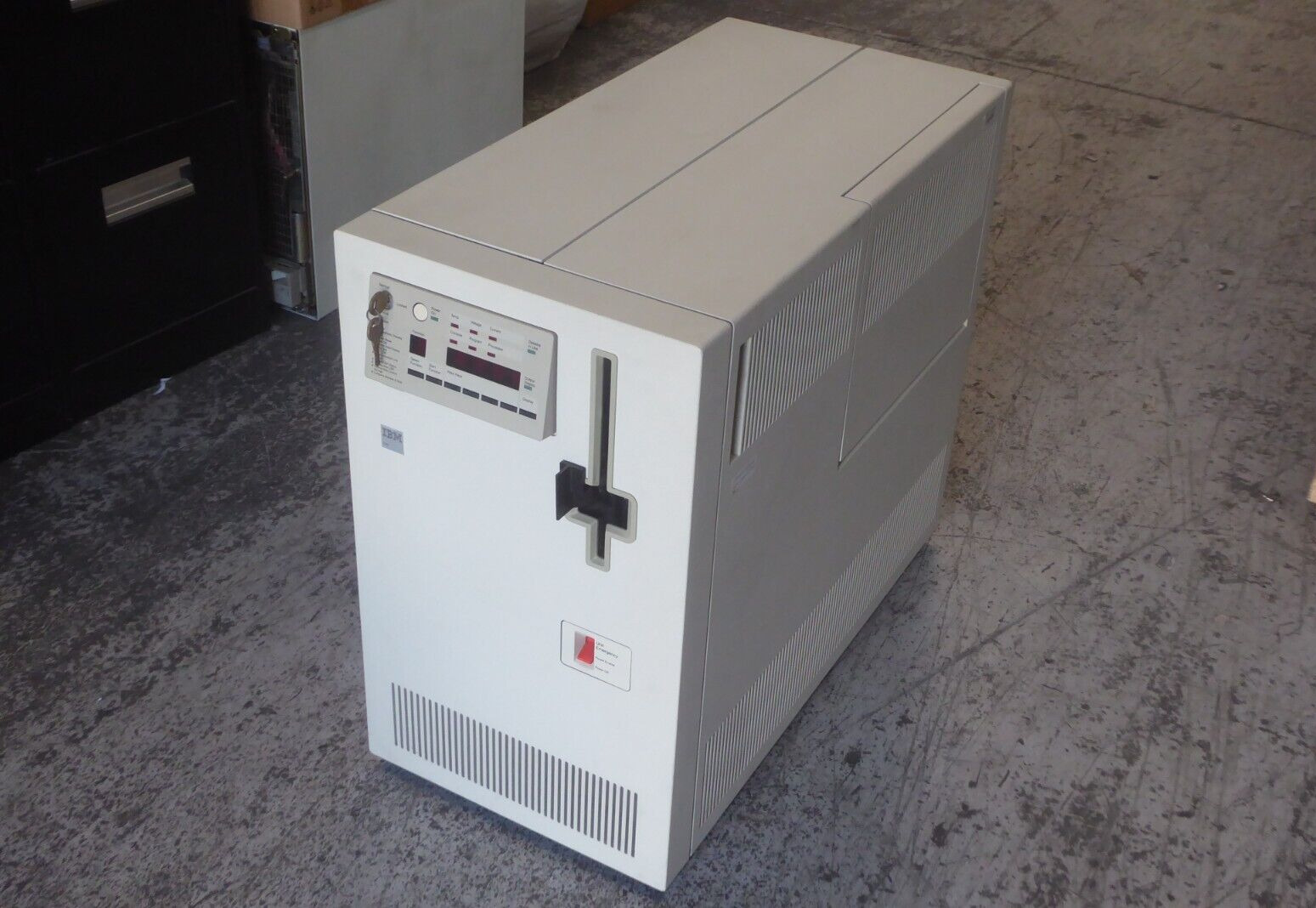 Vintage IBM System 5362 { Power On Tested }