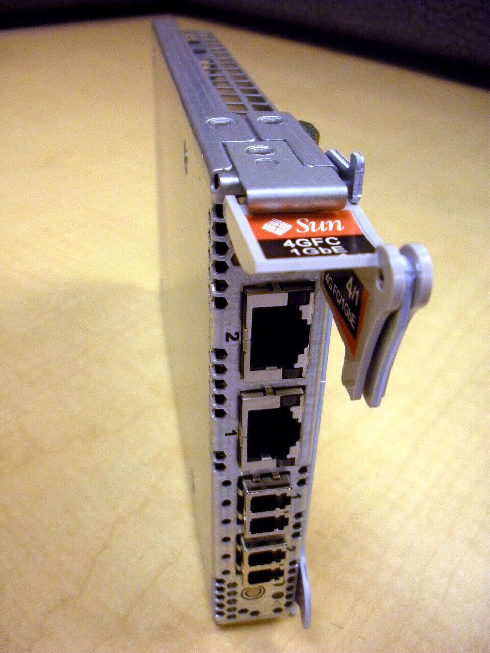 Sun 371-4017 SG-XPCIE2FCGBE-Q-Z Dual 4Gb FC Dual Gb Ethernet PCIe Host Adapter
