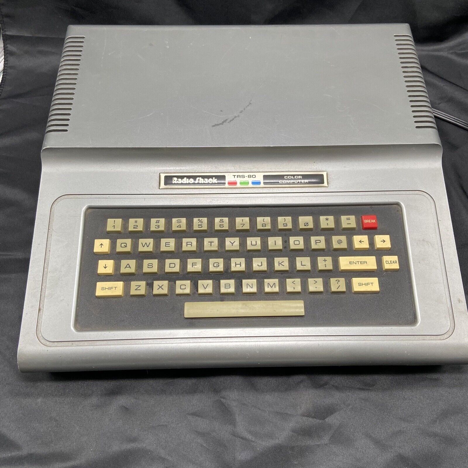 Radio Shack Tandy TRS-80 Color Computer Model: 26-3002A. Untested