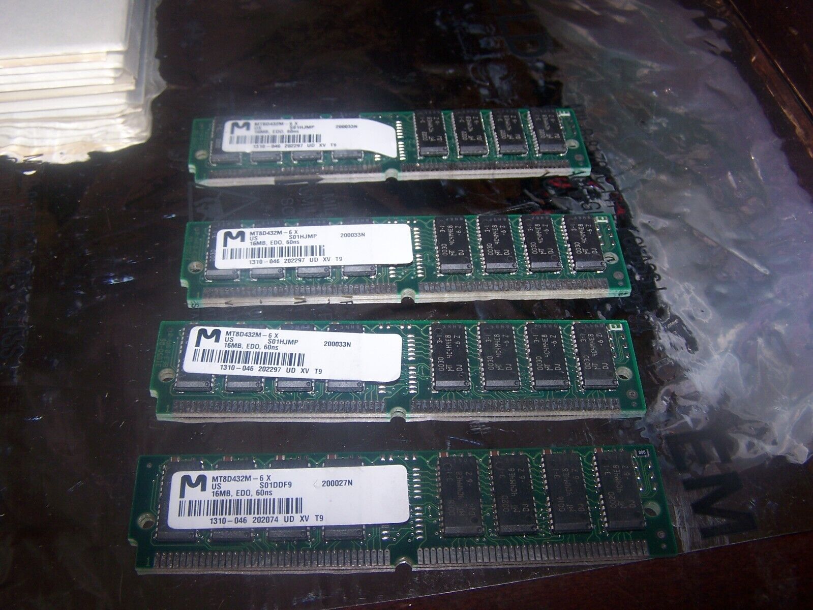 Set of four HP 16MB EDO 60NS 72 Pin SIMM MT8D432M - 6 X (64MB Total)
