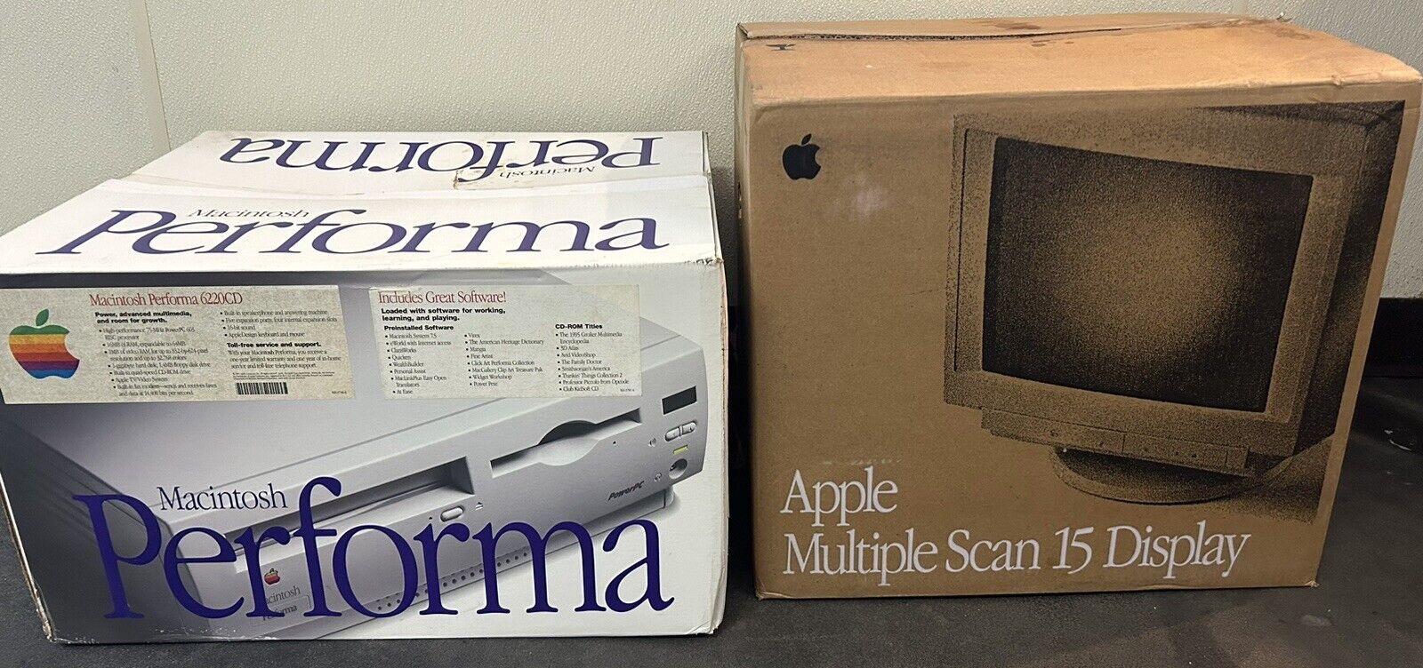 Vintage Apple Macintosh Performa 6220CD Computer and Monitor IN BOX Never Used