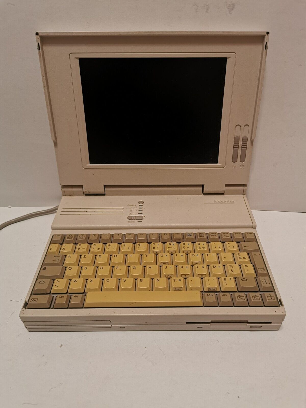 Vintage Retro Laptop Compaq LTE 386s/20