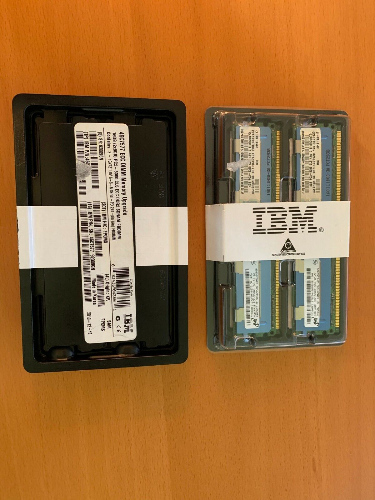 (2) IBM 46C7577 16GB (2x 8GB) Memory Kit for BladeCenter HS21 46C7576 43X5285
