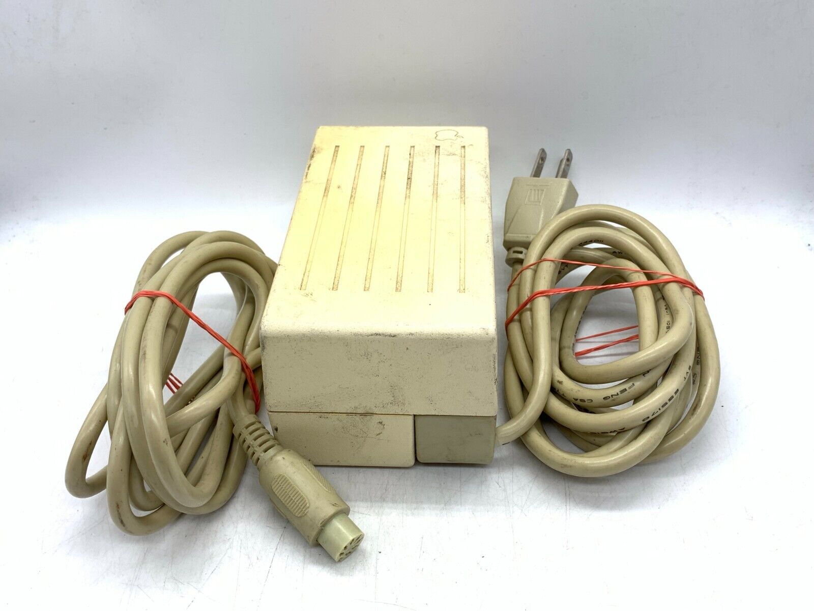 Apple IIc 2c Power Supply IIc 15Vdc 1.2A 18W Power Adapter - A2M4017