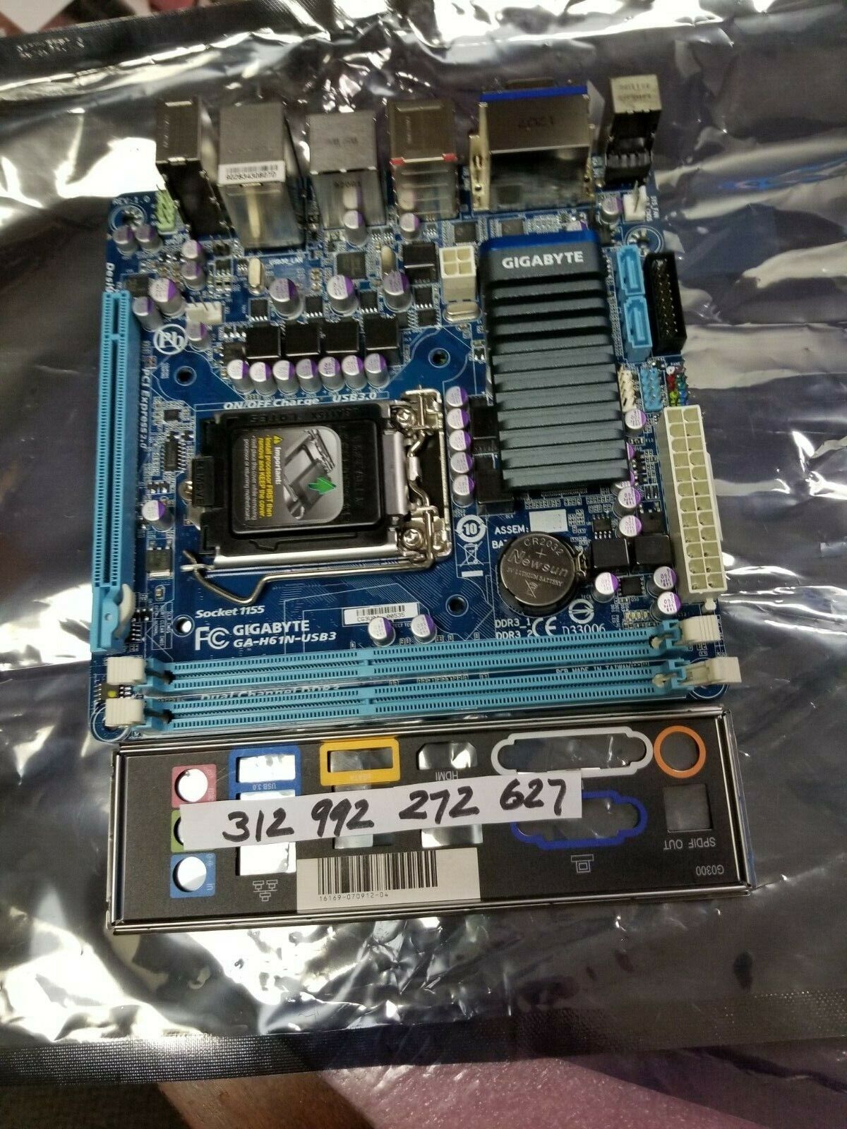 Gigabyte GA-H61N-USB3, LGA 1155 Mini ITX Motherboard  TESTED WORKING 