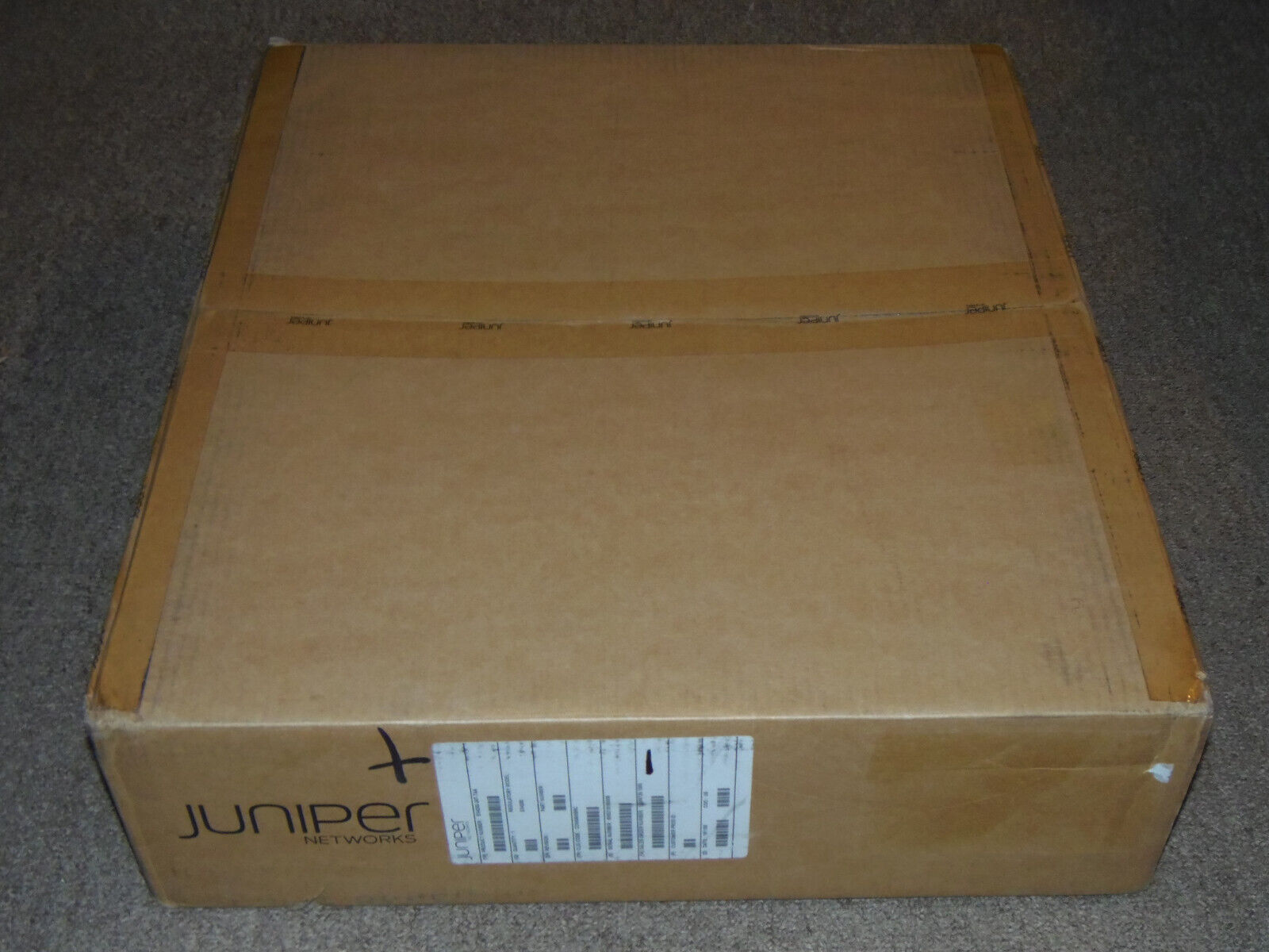 New EX4200-24T-TAA Juniper Networks EX4200 24 Port 8PoE Ethernet Switch