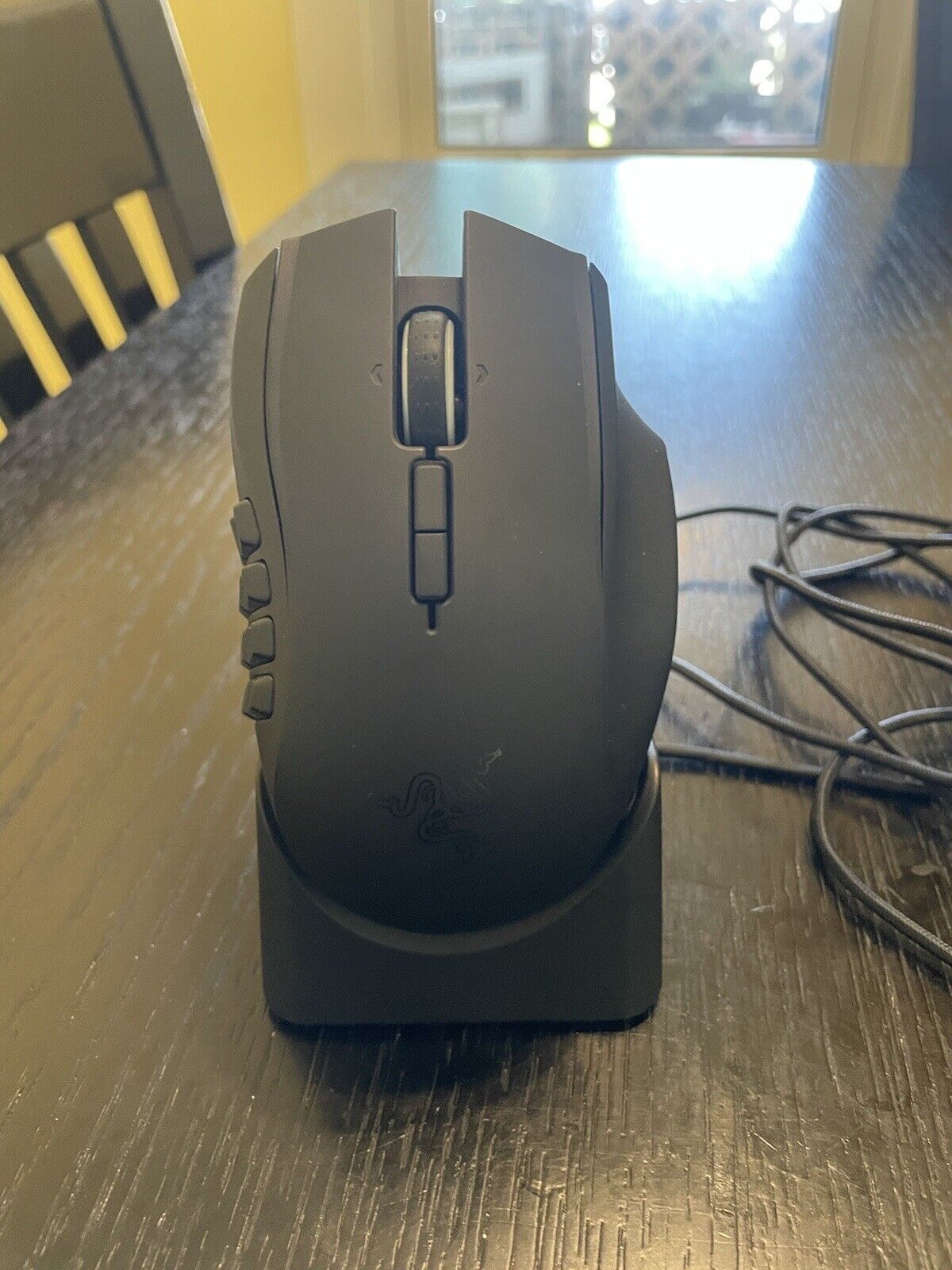 Naga Epic Chroma Wireless Gaming Mouse