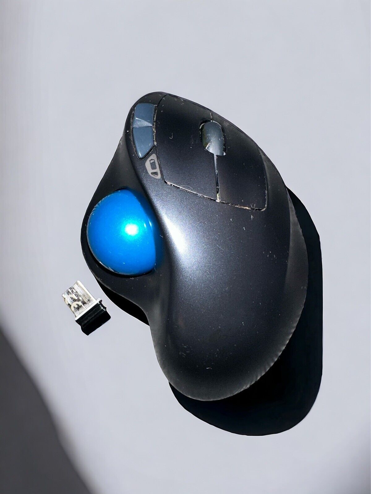 Logitech M570 Wireless USB Gray Trackball Mouse w/USB Dongle Receiver Working