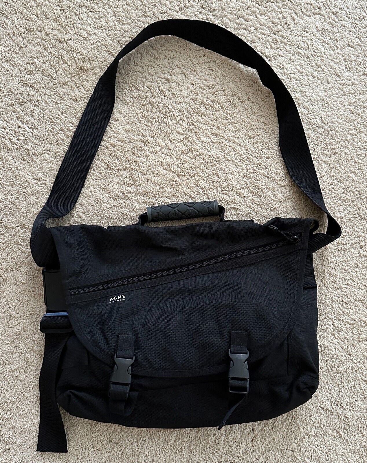 NEW ACME MADE Large Black Nylon Laptop Bag Messenger Case Pockets Sleeve 18x12