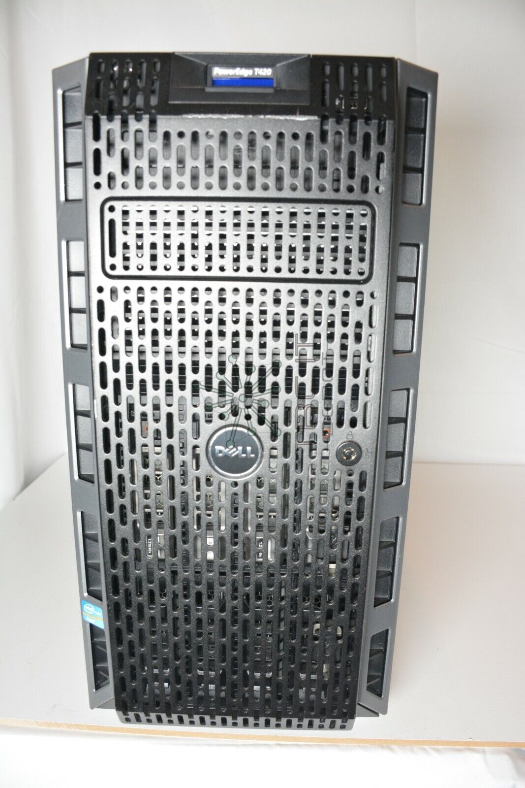 Dell T420 Server 2x E5-2470 V2 2.40GHz 20-CORE 256GB 8x1.92TB SSD-ENT H710 1100W