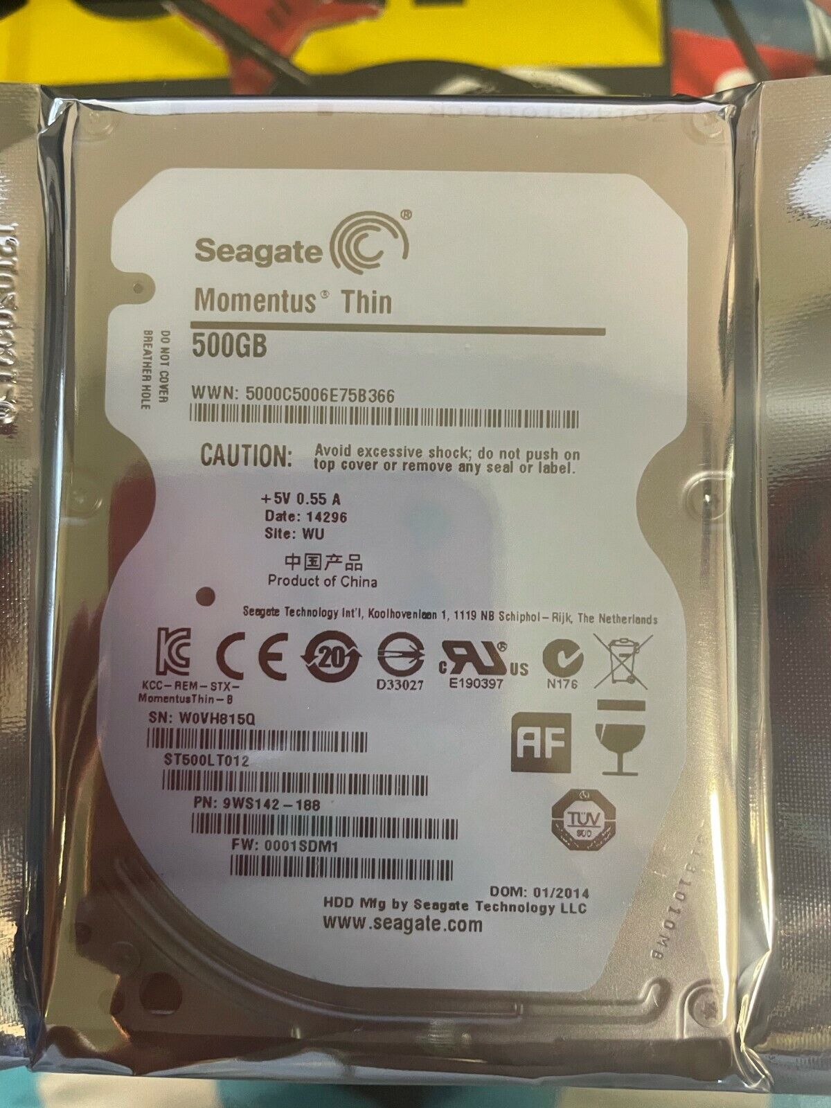  Seagate Laptop Thin ST500LT012 500GB 5400 RPM 16MB Cache SATA 6.0Gb/s 2.5\