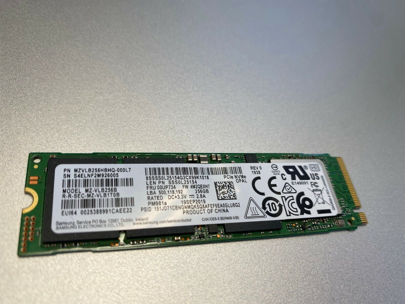 NEW Samsung PM981a MZ-VLB256B 256GB  PCIe NVMe SSD m2 970 EVO 