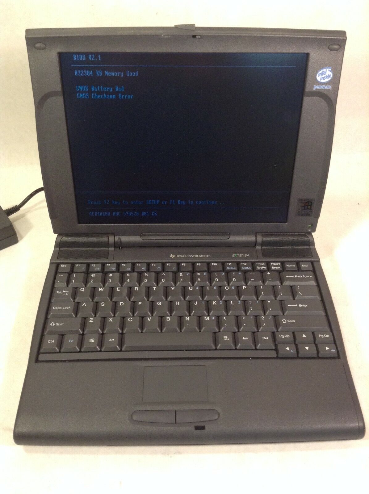 Vintage Acer TI Extensa 610CD Pentium 166MHz 32MB NO HD *READ* - ZZ