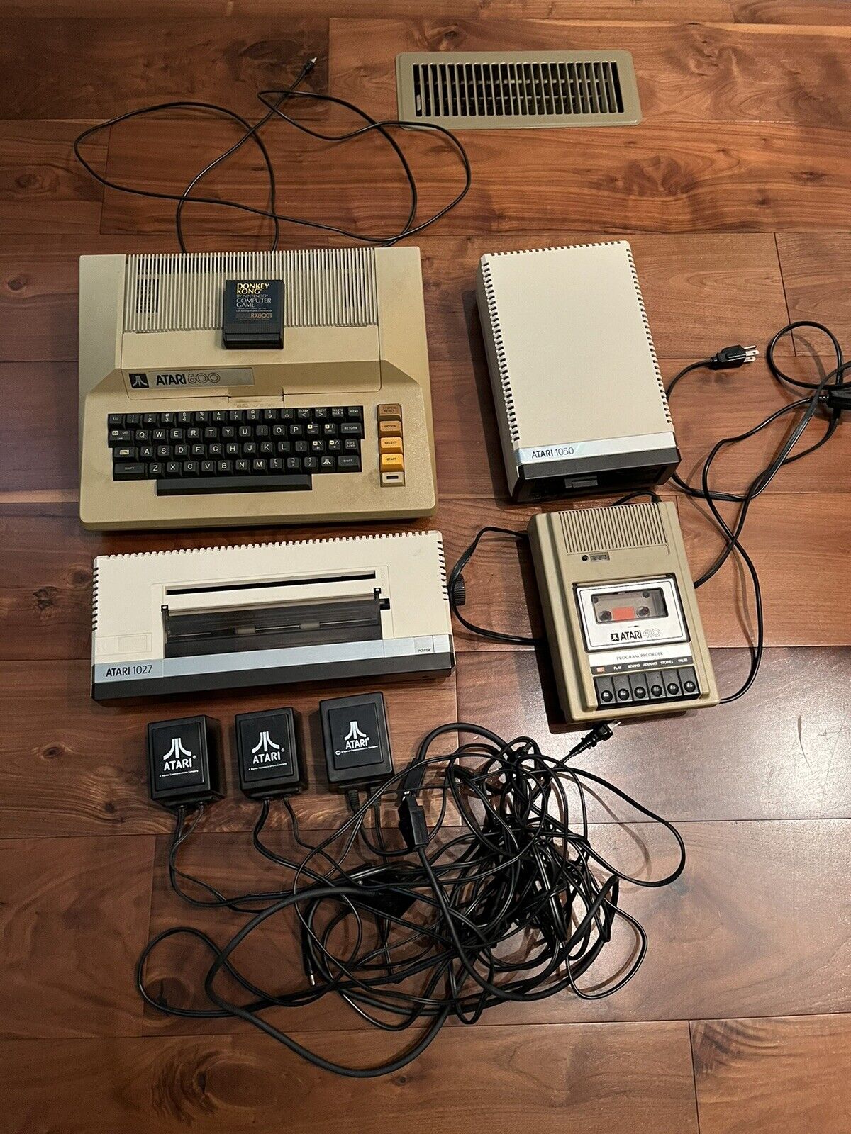 Atari 800 computer And Accessories, Out of the attic, Guessing it all works
