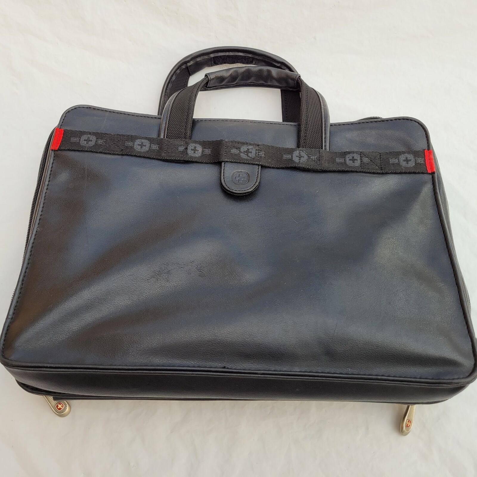 Swiss Gear Wenger Black Leather 15 inch Pro Folio Briefcase with Calculator