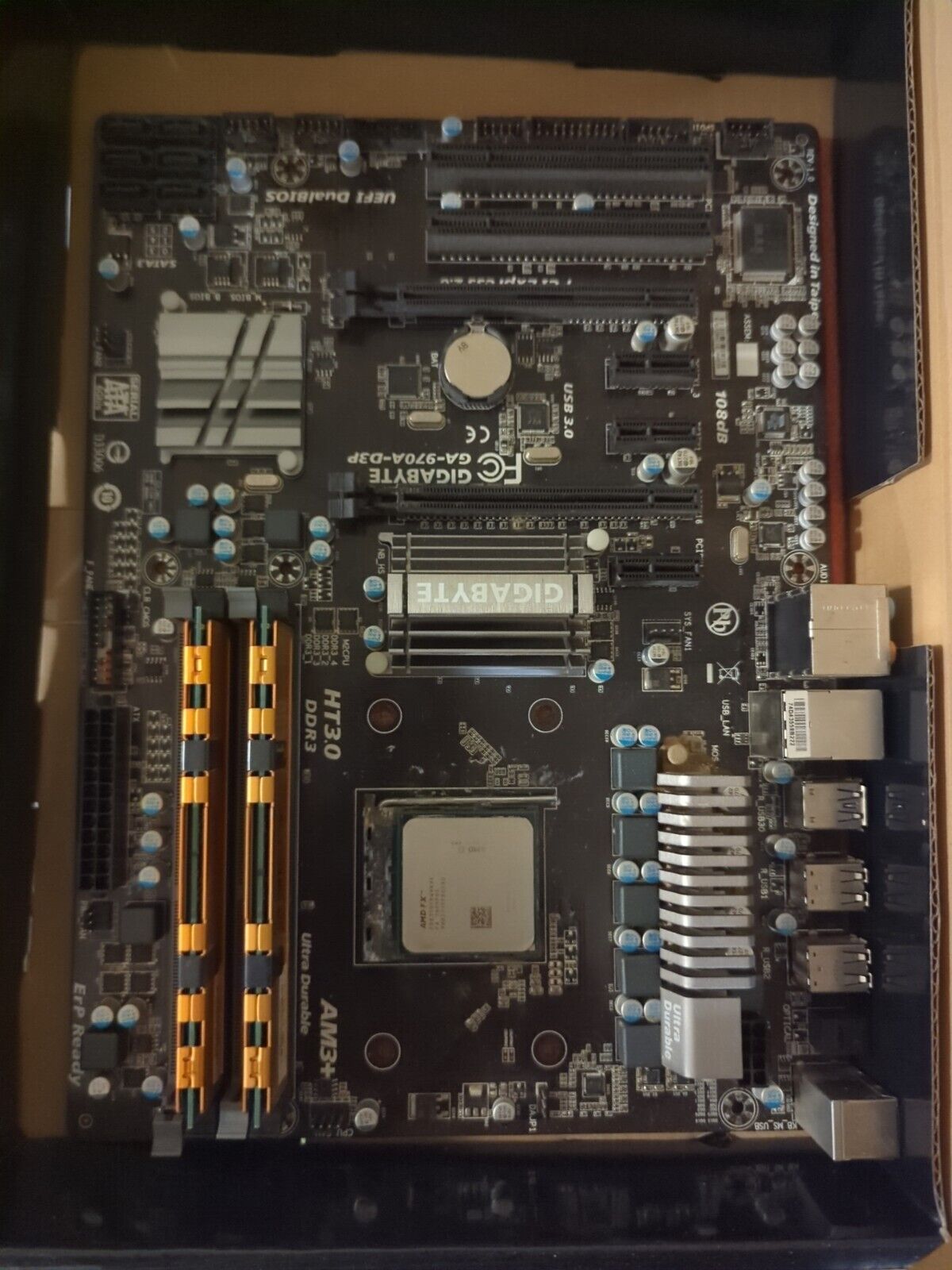 Gigabyte GA-970A-d3P Motherboard + AMD FX 8350 W/ 8GB RAM