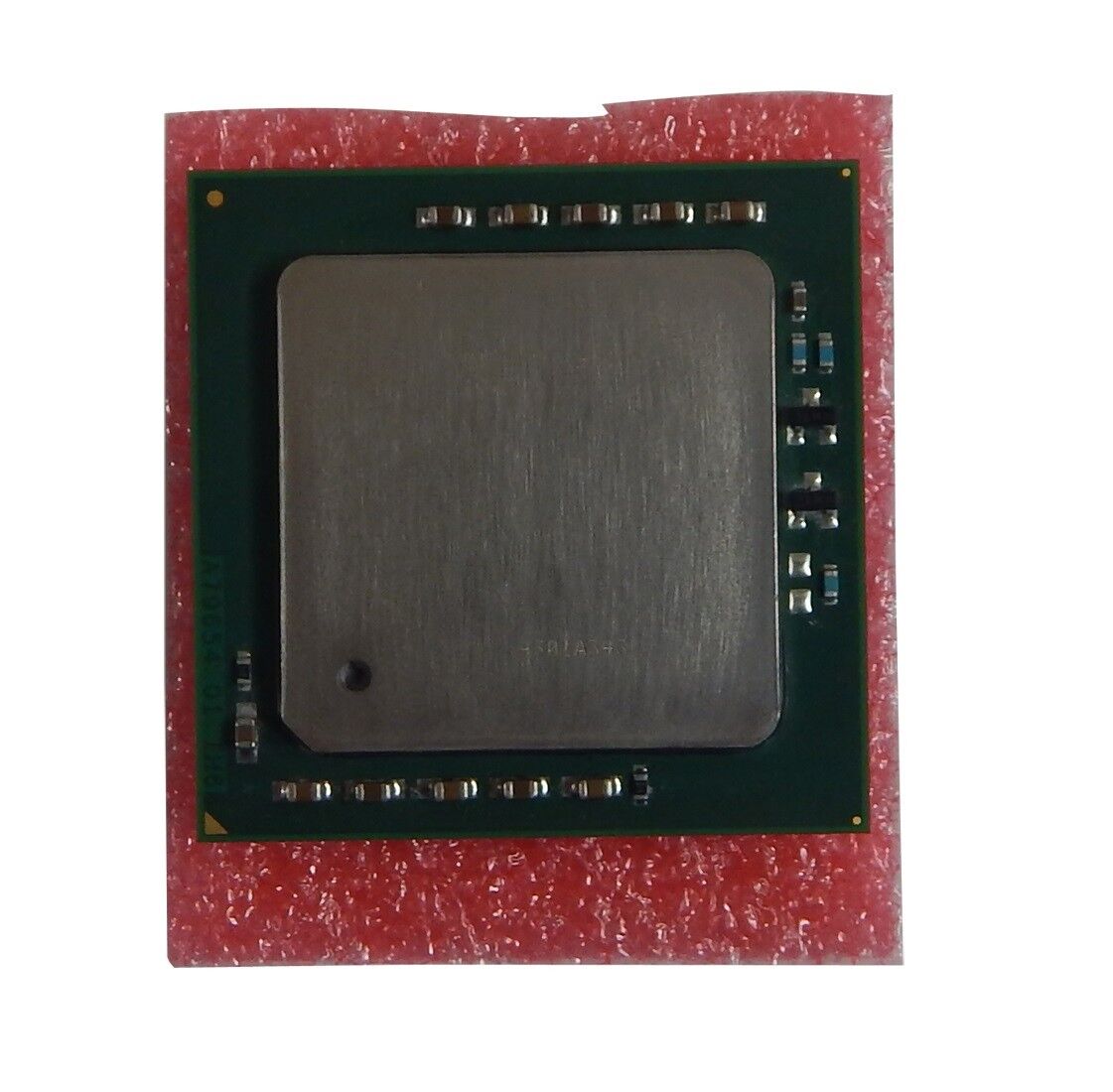 Intel Xeon 2.0Ghz 521kb 533FSB Processor CPU SL6RQ 2000DP/512/533/1.50v