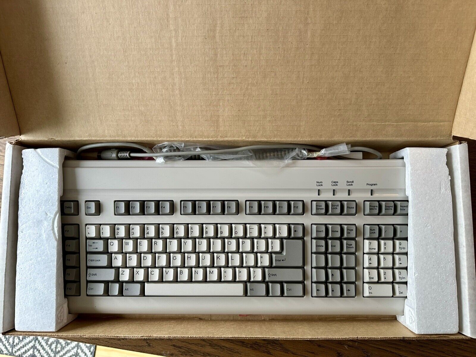 RARE NEW Old Stock Maxi Switch Maxi-Pro II Keyboard - Original Box